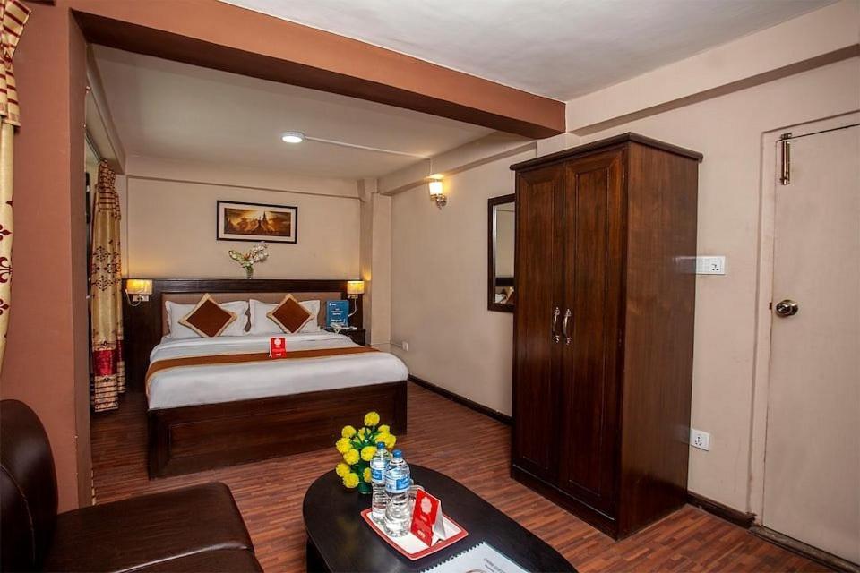 Divine Guest House กาฐมาณฑุ ภายนอก รูปภาพ